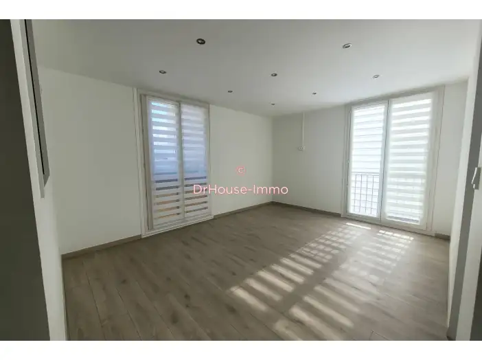 Appartement 3 pièces de 58 m² - Reims (51100)