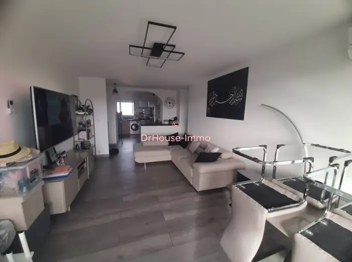 Image des la section Servies