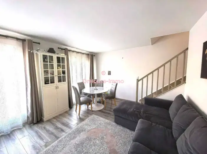 Maison 4 pièces de 80 m² - Maurepas (78310)