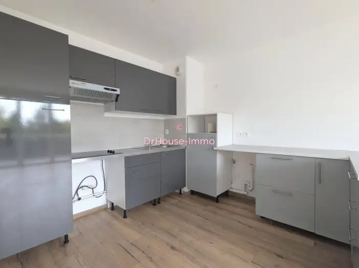 Appartement 2 pièces de 40 m² - Ronchin (59790)