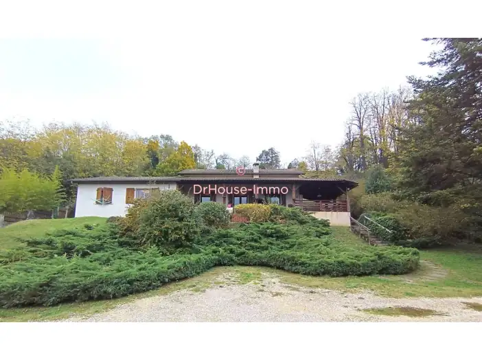 Maison 6 pièces de 121 m² - Saint-Just-de-Claix (38680)