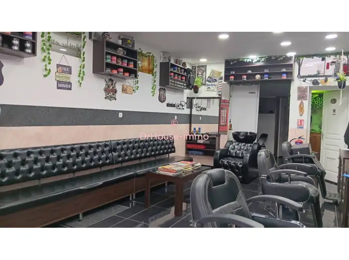 Commerce 3 pièces de 80 m² - Valenciennes (59300)