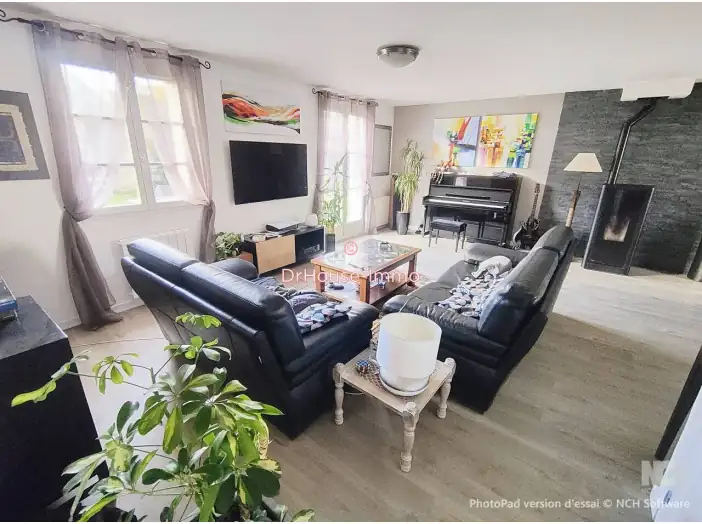 Maison 5 pièces de 106 m² - La Chapelle-en-Serval (60520)