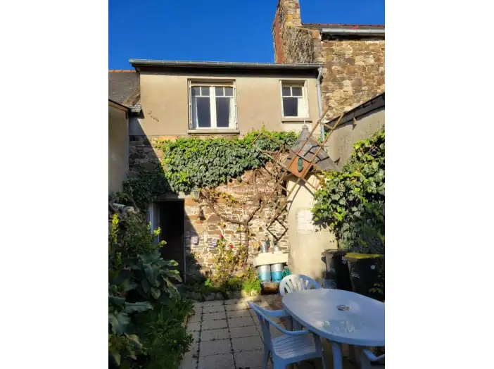 Maison 2 pièces de 56 m² - Le Vivier-sur-Mer (35960)