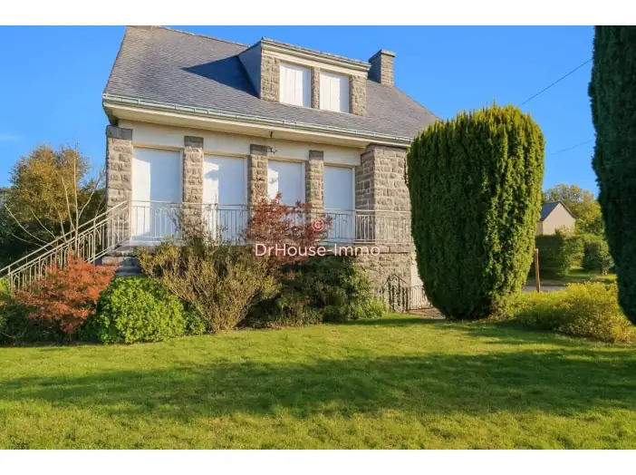 Maison 5 pièces de 120 m² - Gourin (56110)