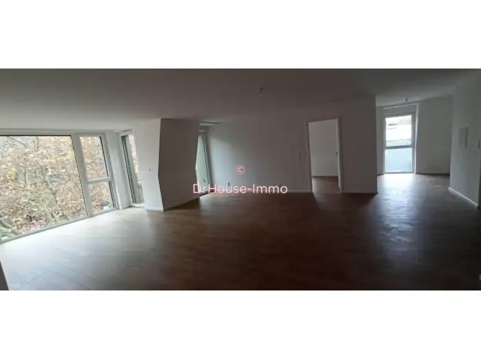 Image des la section Servies