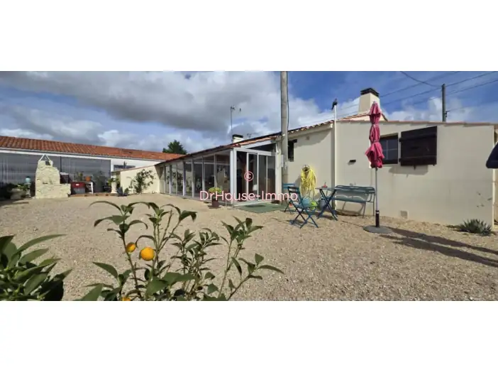 Maison 4 pièces de 82 m² - Champagné-les-Marais (85450)