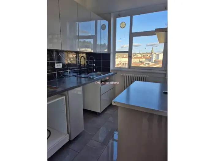 Appartement 3 pièces de 64 m² - Firminy (42700)