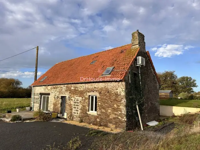 Maison 5 pièces de 140 m² - Planquery (14490)