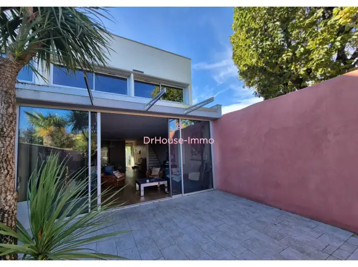 Maison 5 pièces de 117 m² - Bègles (33130)