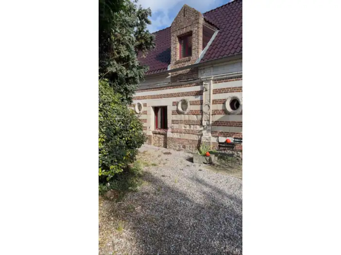 Maison 6 pièces de 145 m² - Haillicourt (62940)