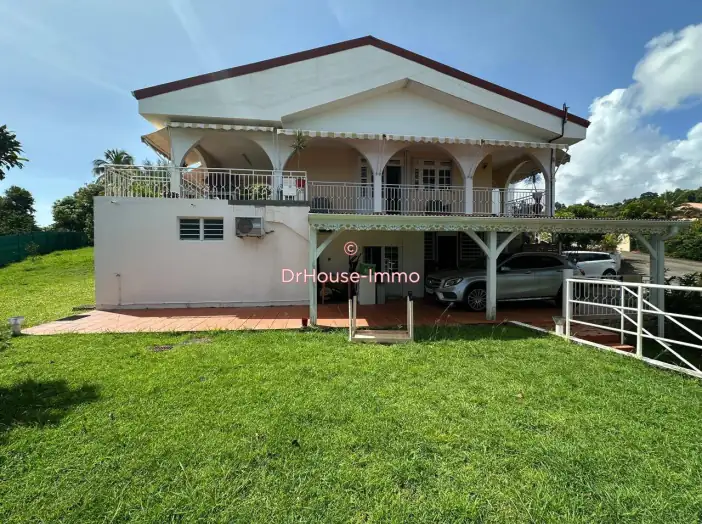 Image des la section Servies