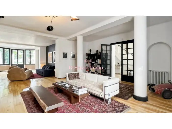 Maison 7 pièces de 315 m² - Condom (32100)
