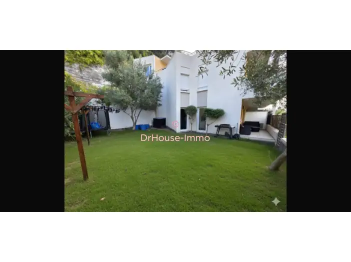 Appartement 2 pièces de 41 m² - Cagnes-sur-Mer (06800)