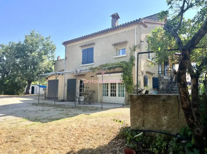 Image des la section Servies