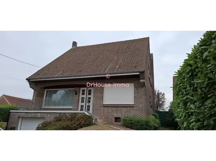 Maison 6 pièces de 132 m² - Bruay-la-Buissière (62700)