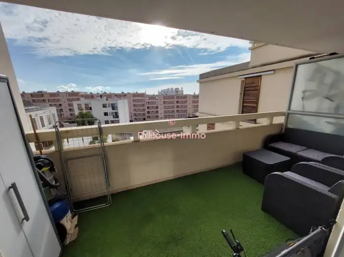 Appartement 4 pièces de 70 m² - Marseille (13014)