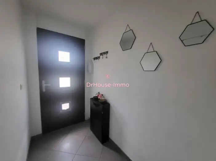 Appartement 2 pièces de 29 m² - Gignac-la-Nerthe (13180)