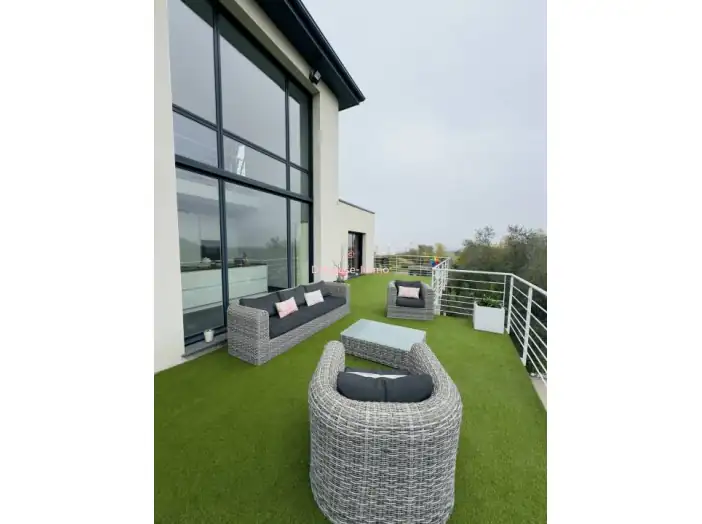 Maison 6 pièces de 178 m² - Bruay-la-Buissière (62700)