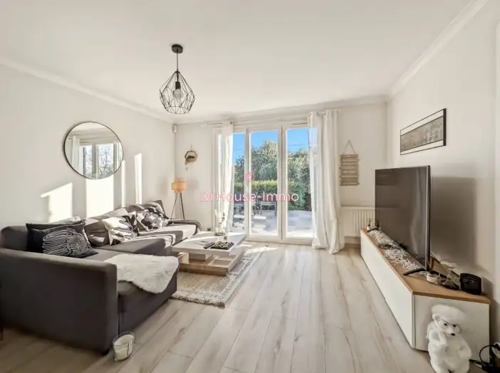 Maison 4 pièces de 90 m² - Feyzin (69320)