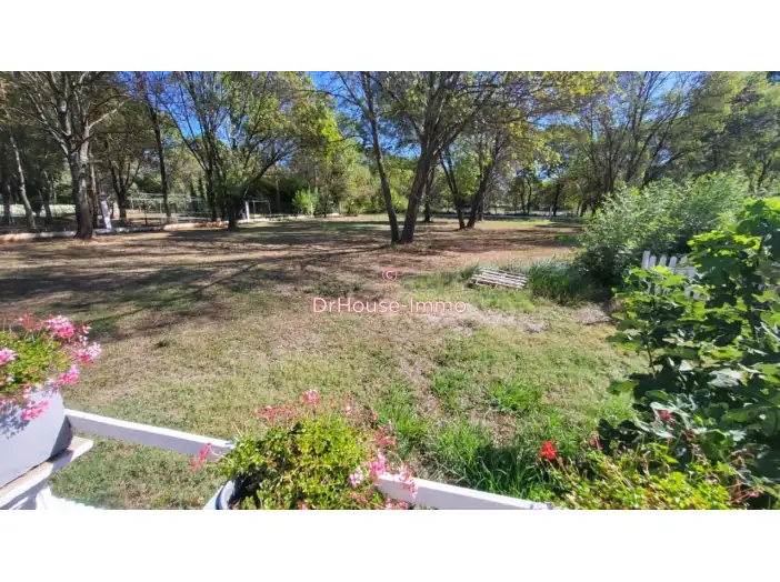 Image des la section Servies