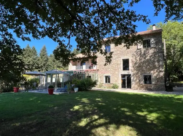 Maison 7 pièces de 290 m² - Saint-Denis (11310)