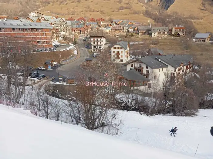 Appartement 2 pièces de 27 m² - Saint-Sorlin-d'Arves (73530)