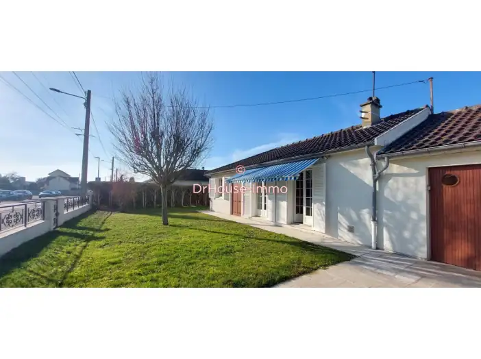 Maison 4 pièces de 93 m² - Saint-André-les-Vergers (10120)