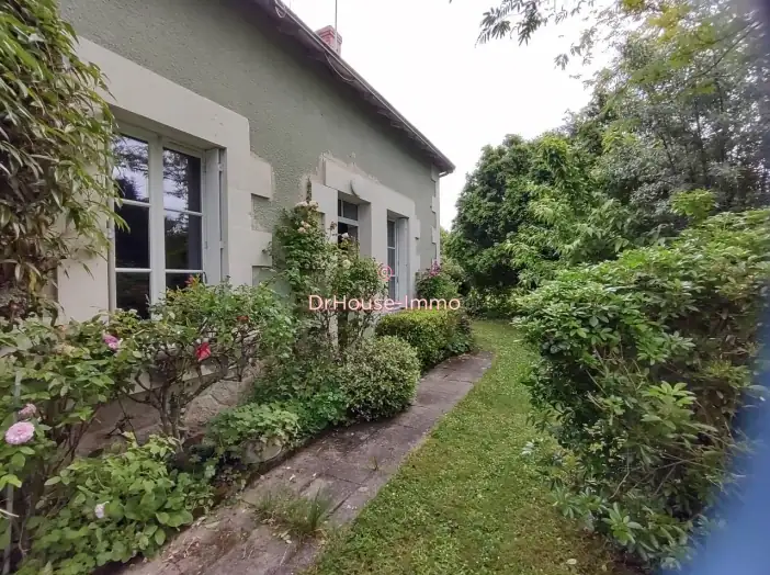 Maison 2 pièces de 65 m² - Pellevoisin (36180)