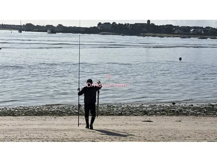 Appartement 4 pièces de 84 m² - Larmor-Plage (56260)