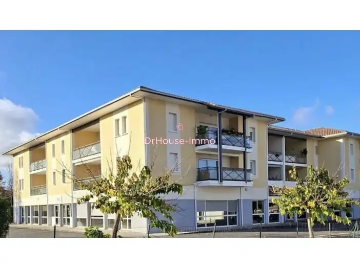 Appartement 3 pièces de 74 m² - Saint-Paul-lès-Dax (40990)