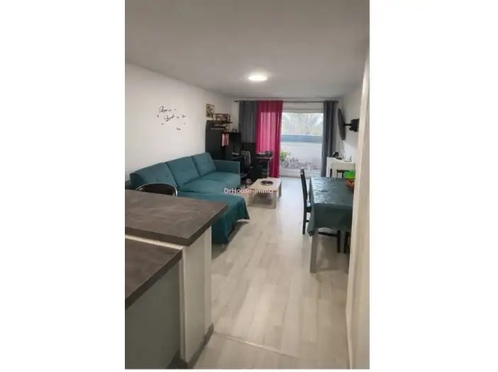 Appartement 3 pièces de 62 m² - Chelles (77500)