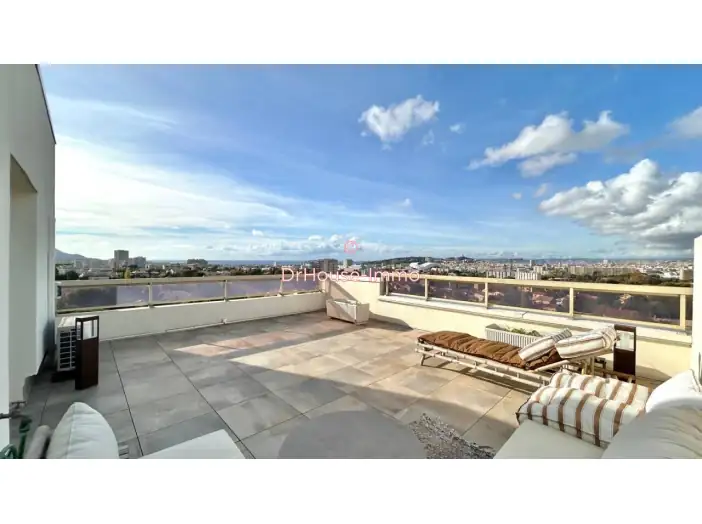 Appartement 5 pièces de 128 m² - Marseille (13009)