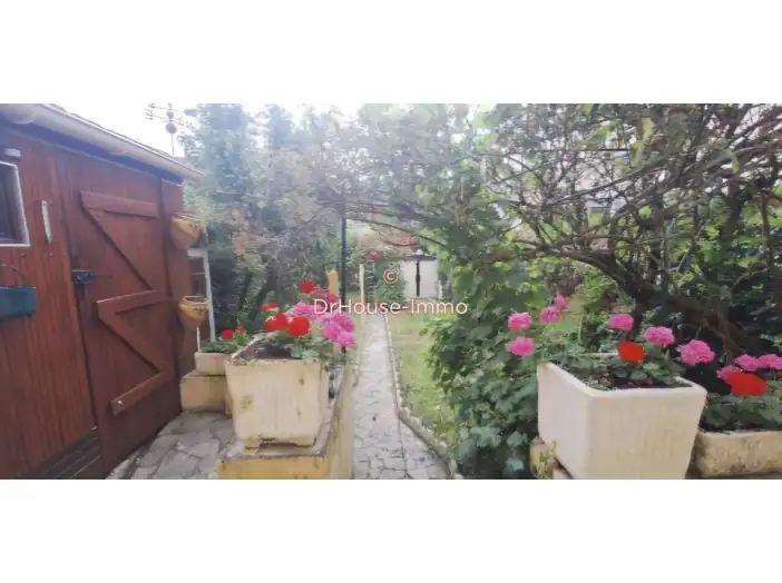 Image des la section Servies