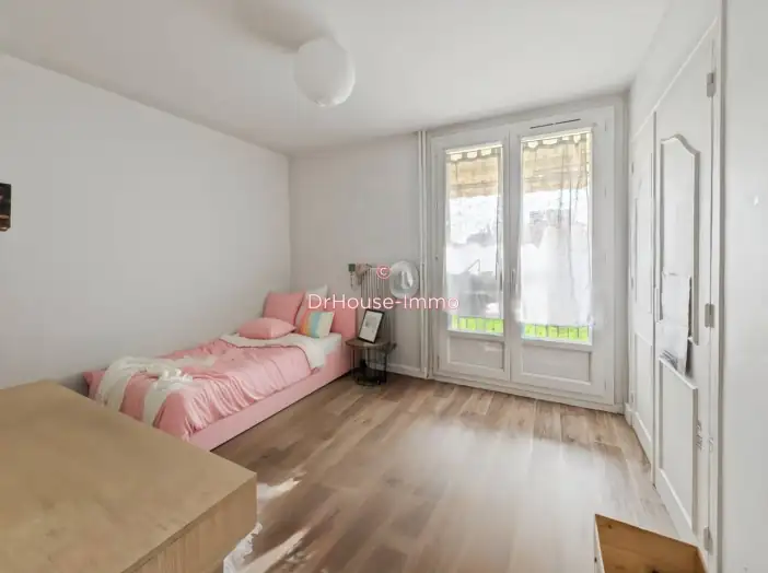 Appartement 4 pièces de 69 m² - Villefranche-sur-Saône (69400)