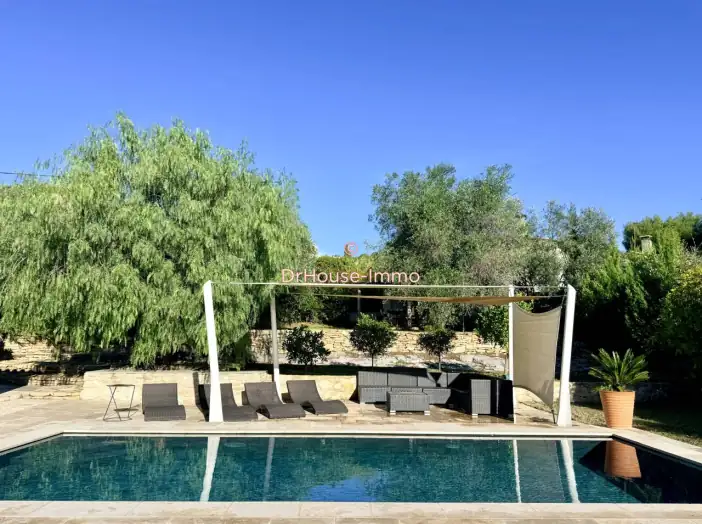 Maison 5 pièces de 120 m² - La Cadière-d'Azur (83740)