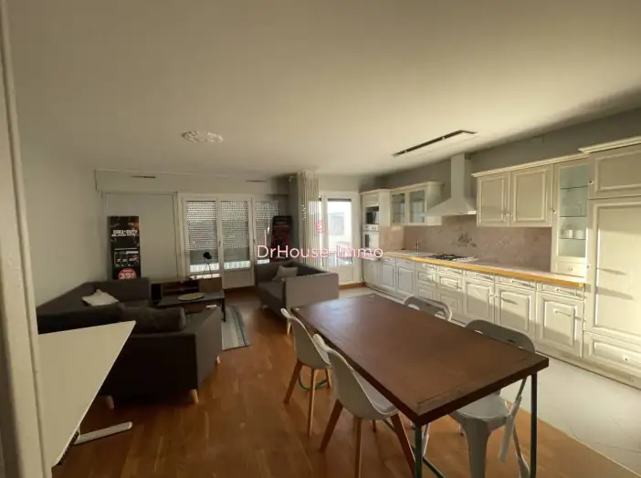 Appartement 3 pièces de 66 m² - Angoulême (16000)