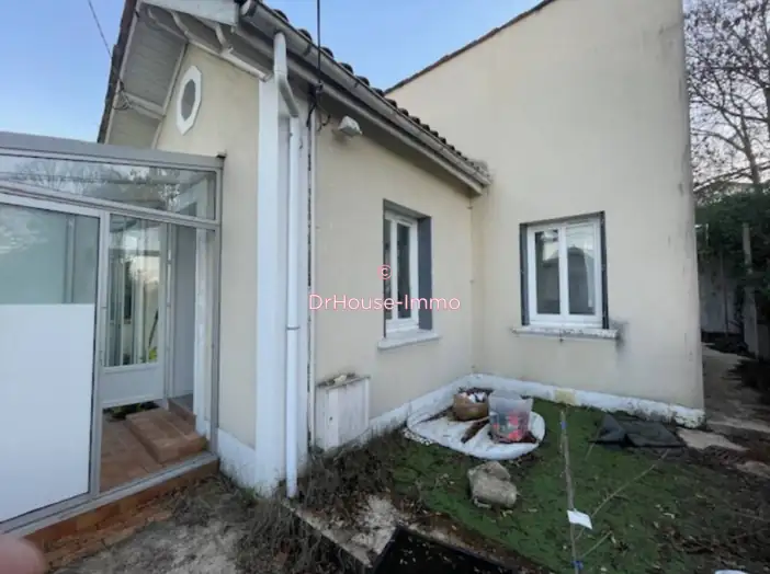 Maison 4 pièces de 81 m² - Magnac-sur-Touvre (16600)