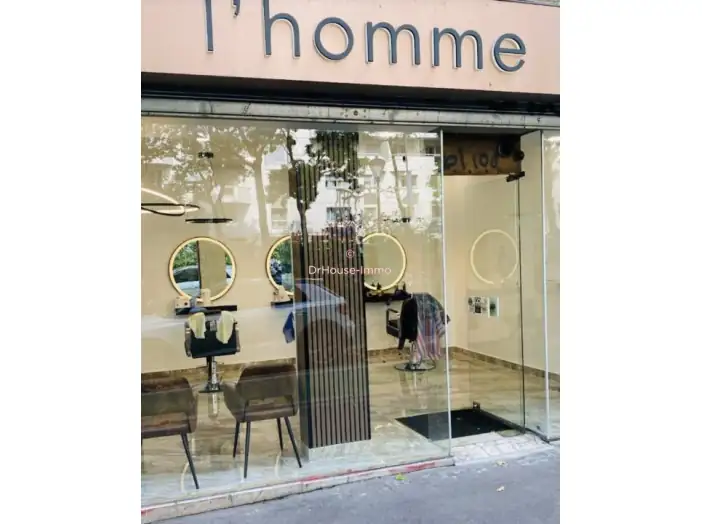 Commerce 2 pièces de 37 m² - Paris (75011)