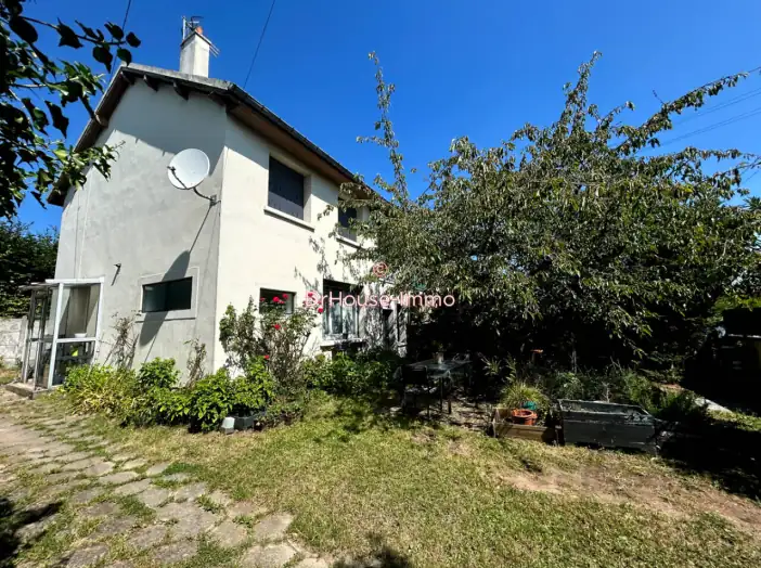 Maison 6 pièces de 107 m² - Mantes-la-Ville (78711)