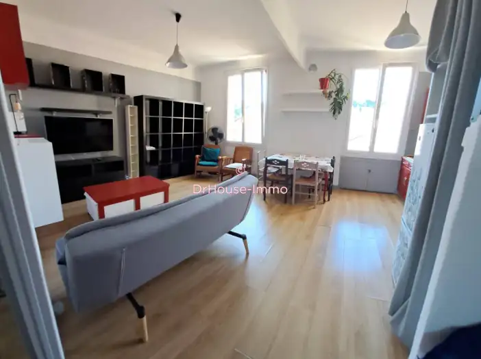 Appartement 3 pièces de 55 m² - Aix-en-Provence (13100)