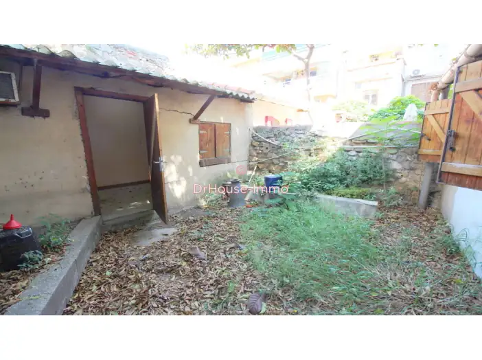 Loft / Atelier 3 pièces de 64 m² - Marseille (13005)