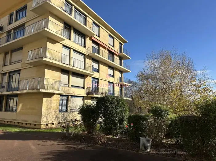 Appartement 4 pièces de 74 m² - Mantes-la-Jolie (78200)