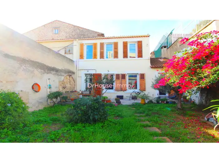 Maison 3 pièces de 106 m² - Marseille (13003)