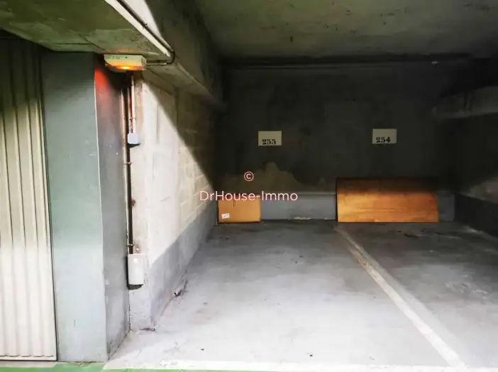 Parking / Box de 13 m² - Antony (92160)