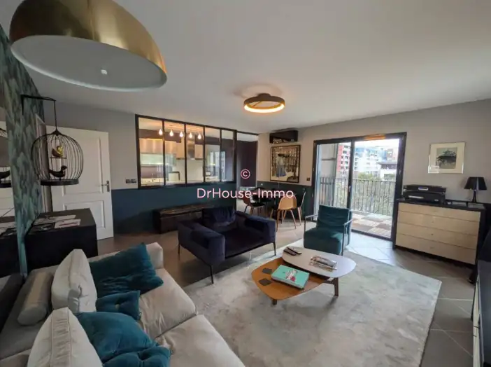 Appartement 3 pièces de 88 m² - Lyon (69003)