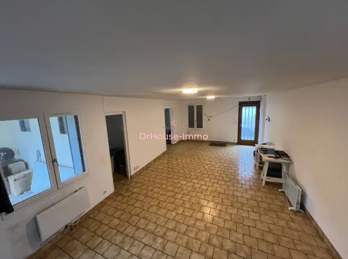 Maison 4 pièces de 125 m² - Mehun-sur-Yèvre (18500)