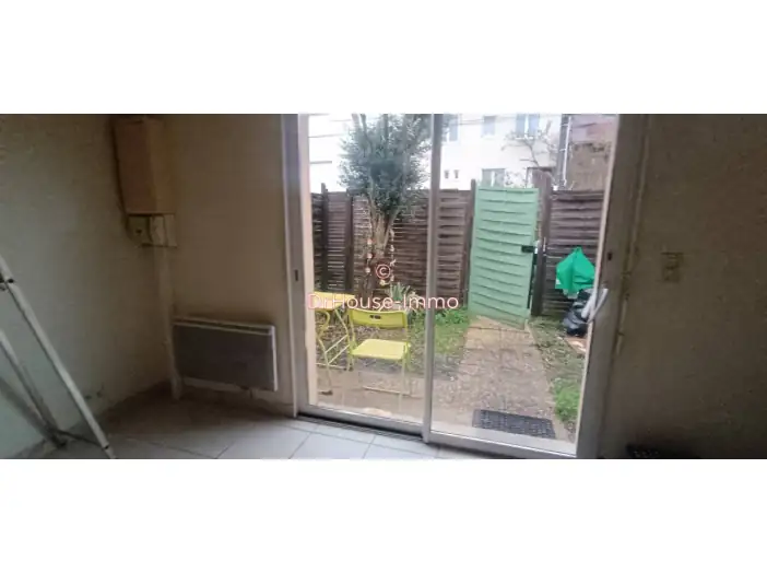 Image des la section Servies