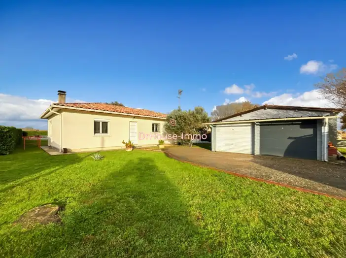 Maison 6 pièces de 137 m² - Angoumé (40990)