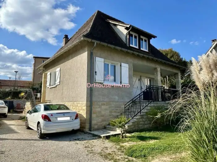 Maison 5 pièces de 110 m² - Cahors (46000)